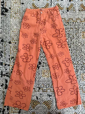 Jeans Size L thumbnail 1