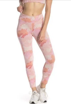 Outdoor Voices Pink Camo Leggings Tech Sweat 7/8 thumbnail 1