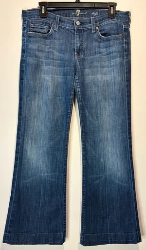 7 FAM Dojo White 7’s On Back Pockets Flare Dark Wash Jeans Size 29 thumbnail 1