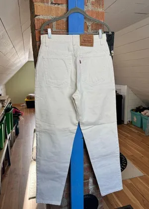 1996 Vintage Levi’s 551 Relaxed Fit Jeans thumbnail 5