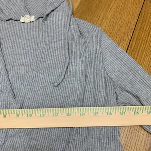 Elan Women Gray Ribbed‎ V Neck Hoodie Pullover Long Sleeve Casual Size Medium thumbnail 4