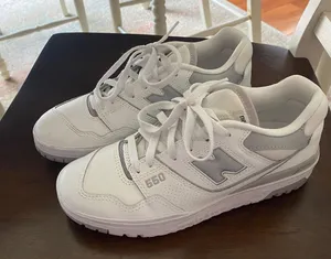 Sneakers thumbnail 2