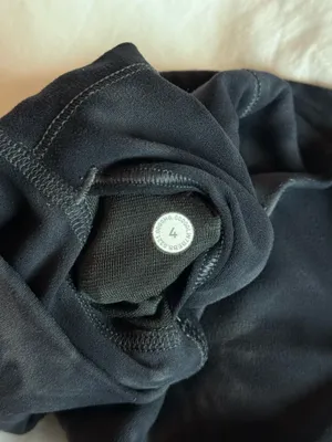 Lululemon Align Biker Shorts 6" thumbnail 4