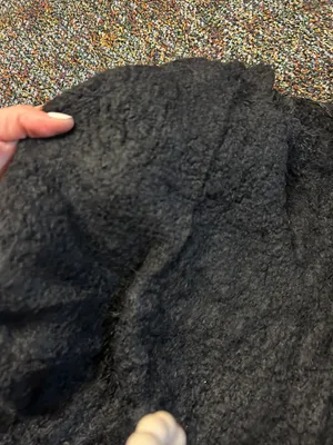 Sweater thumbnail 4