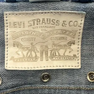 Levi's Cropped Trucker Denim Jacket Medium Wash Studded Western Size S thumbnail 6