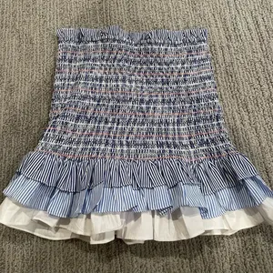 Gorgeous English factory skirt thumbnail 1