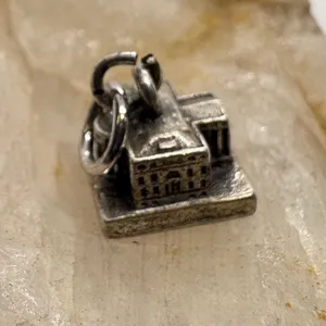 Vintage Sterling Silver White House Charm Washington DC Souvenir Pendant 925 thumbnail 2