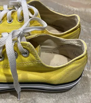 All Star Low Tops Lace Up Yellow Sneakers Women’s 8 (Please Read Description) thumbnail 8