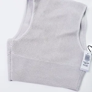 Aritzia Babaton Sculpt Knit Deep V-Neck Cropped Top thumbnail 6
