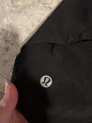 Lululemon Speed Up Shorts thumbnail 3