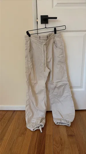 Garage jogger white pants thumbnail 2