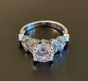 Austrian Crystal Silver Woman Ring Size 6 thumbnail 1