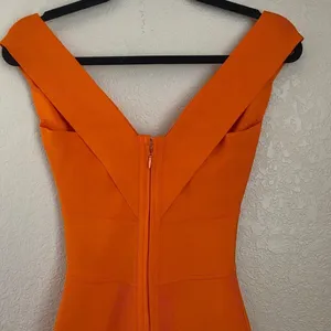 HOUSE OF CB 'Ginevra' Orange Cross Front Bandage Dress‎ /Size XS NWOT thumbnail 9