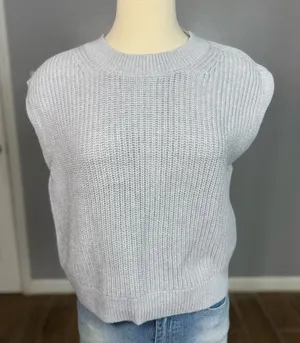 NWT Abercrombie & Fitch Textural Crew Sweater Shell Tank in Light Blue, M thumbnail 1