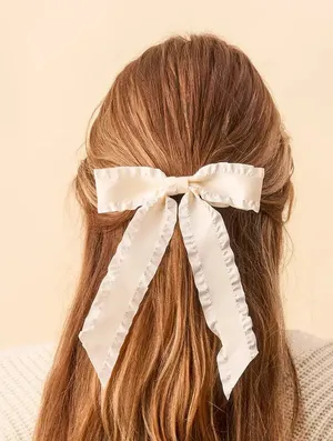 Boutique Hair Bow thumbnail 1