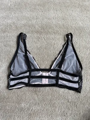 Victoria’s Secret Black Lace Bralette – Size L thumbnail 3