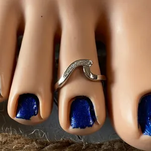 Sterling Silver Wave Toe Ring thumbnail 1