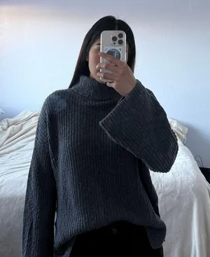 Kendall And Kylie Turtle Neck Sweater thumbnail 1