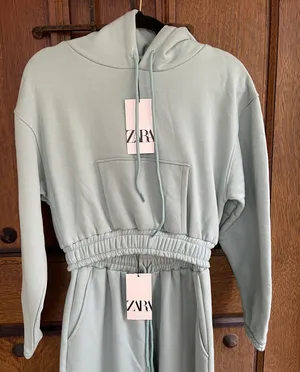 Zara Long Sleeve Sweatsuit Set With Hoodie And Wide Leg Size S thumbnail 3