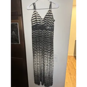 Studio‎ West Apparel Black Cream Geometric Rhinestone Empire Waist Maxi Dress M thumbnail 2