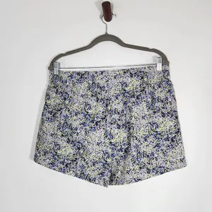 Asics Multi-Color Athletic Shorts Size Large Green and Purple Activewear Shorts thumbnail 4