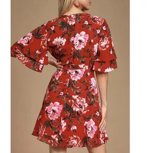 NWT Lulus Laclair Red Floral Surplice V‎ Neck Flutter Sleeve Skater Dress MEDIUM thumbnail 4