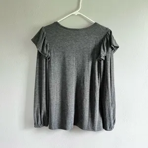 [Ann Taylor Factory] NWT Heather Gray Flutter Sleeve Long Sleeve Shirt thumbnail 2