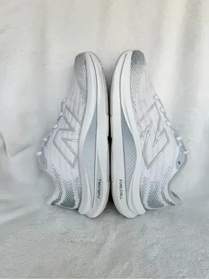 New Balance FuelCell Walker Elite White Grey Matter Women’s Size 9 B thumbnail 7