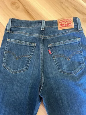 Levi’s Jeans thumbnail 3