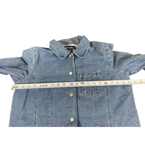 VTG Y2K Denim & Co M Blue Denim Jean Jacket Embroidered Pockets Snap Up Front thumbnail 8