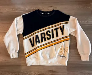 Forever 21 Fleece Crewneck thumbnail 1