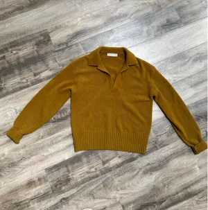 Everlane Cashmere Sweater thumbnail 2