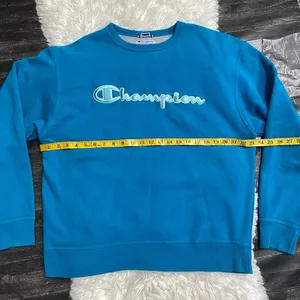 Champion Teal Turquoise Blue Crewneck Long Sleeve Sweatshirt Gym Sporty Comfy thumbnail 6