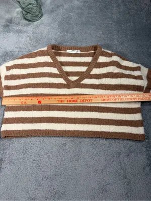 Altar'd State Cozy Striped V-Neck Cropped Sweater - Cream & Brown medium thumbnail 6