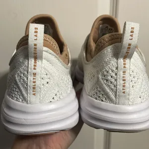 💖 APL Athletic Propulsion Labs Techloom Phantom White Running Shoes thumbnail 7