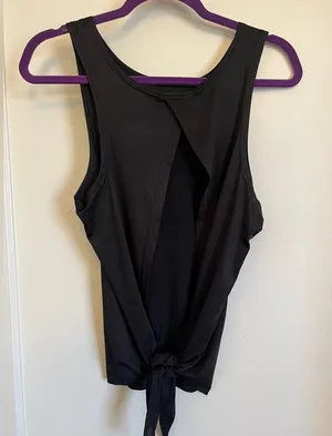Athletic open back tank Black Size M thumbnail 1
