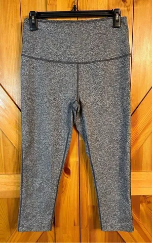 ZELLA Pants Medium Leggings Activewear Elastic Waist Cropped Pull On (4704) thumbnail 1