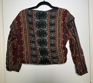 Synergy Art Threads Bohemian Patterned Long Sleeve Top Cropped Medium Black thumbnail 1