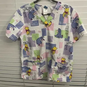 Disney Winnie the Pooh Scrub Top médium thumbnail 1