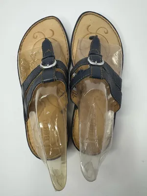 Born Black Leather Comfort Slide On Thong Sandals Women's Size 8 thumbnail 4