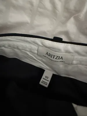 Aritzia Effortless Pants thumbnail 3