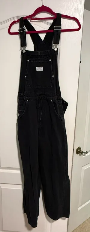 Levi’s thumbnail 1
