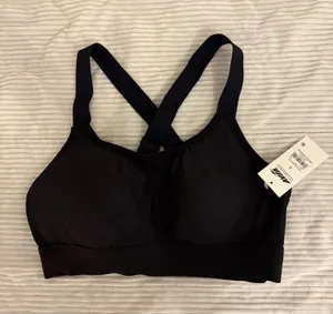 Black sports bra thumbnail 1