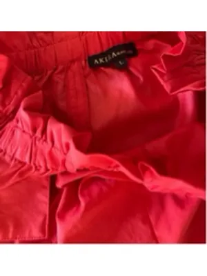 Akira high-rise shorts large NWOT ￼ thumbnail 3