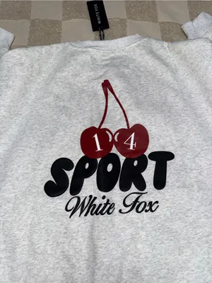 NWT White Fox "Club 14 Peyton" Oversized Sweater S/M thumbnail 5