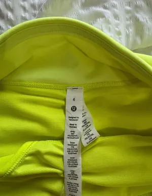 Lululemon shorts thumbnail 3