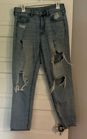 American Eagle Outfitters Hi Rise Tomgirl Distressed Jean thumbnail 1