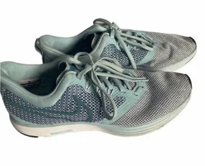 Nike Zoom Strike Running Shoes Teal Aqua Size 10 thumbnail 1