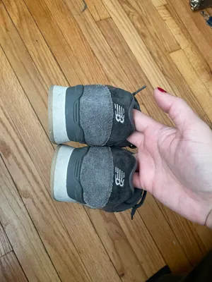 New Balance 696 LEATHER low Top ties Trainers Run Athletic Active Sport Gym thumbnail 5