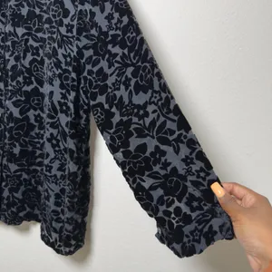 VTG 90s Women Silk Fairy Button Sheer Top Grunge Black‎ Burnout Velvet Floral thumbnail 3